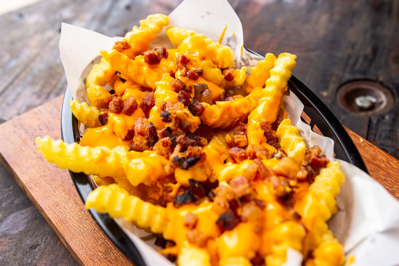 Batata M com Cheddar e Bacon